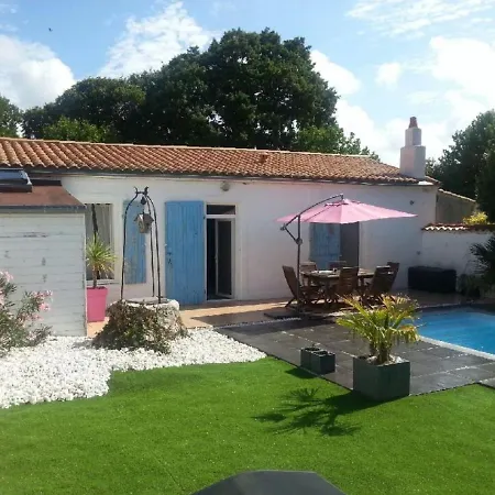 펜션 Maison 4 Pers. Decoree Avec Piscine & Wifi - Fr-1-535-14